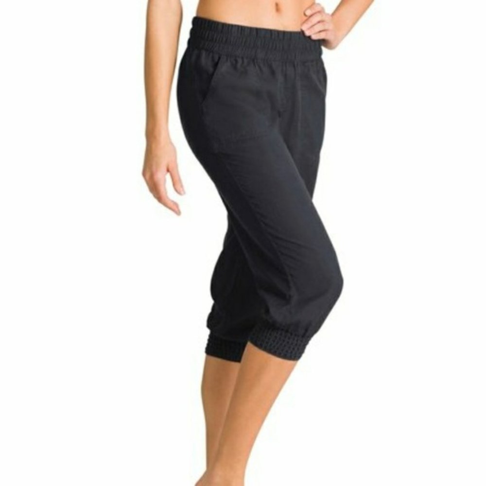 EUC Athleta Benicia Capri Flint Grey 0